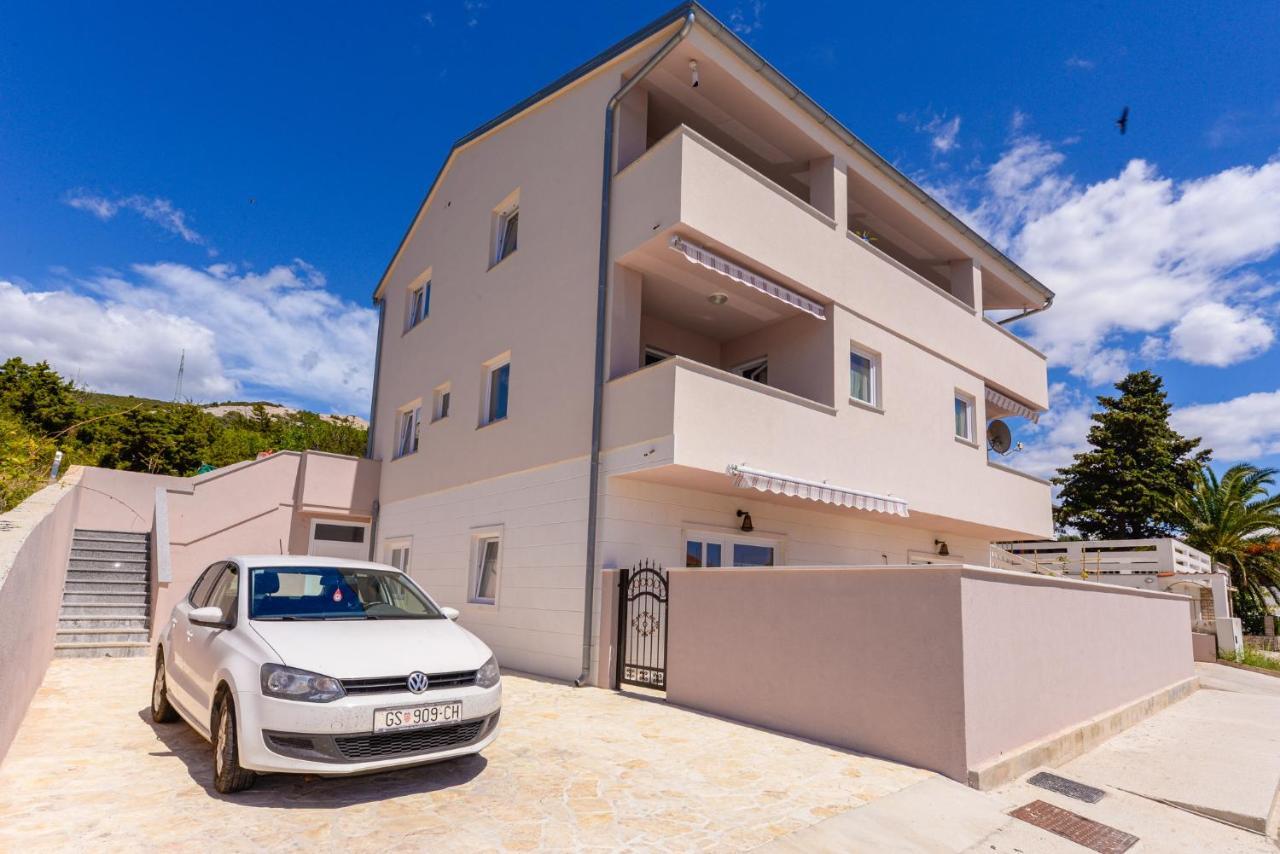 Apartments Amfora - Cozy And Modern Apartments For Up To 15 People, 100M From The Sea And Beach Стара Новаля Екстер'єр фото
